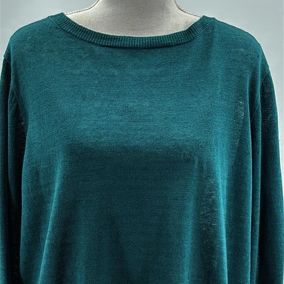 J. Crew 100% Linen Knit Relaxed Fit Sweater in Sage Green - Size Large - Picture 2 of 6